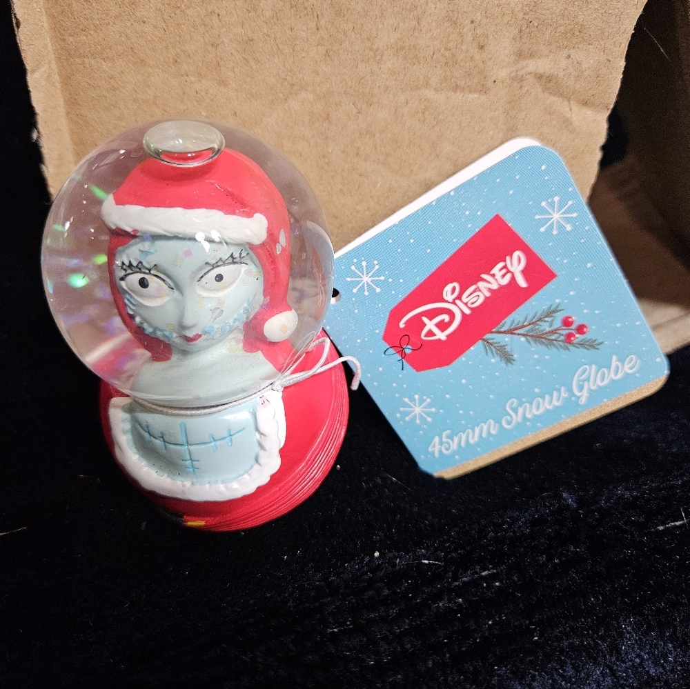 Nightmare Before Christmas Sally Mini Snow Globe NWT in Original Box